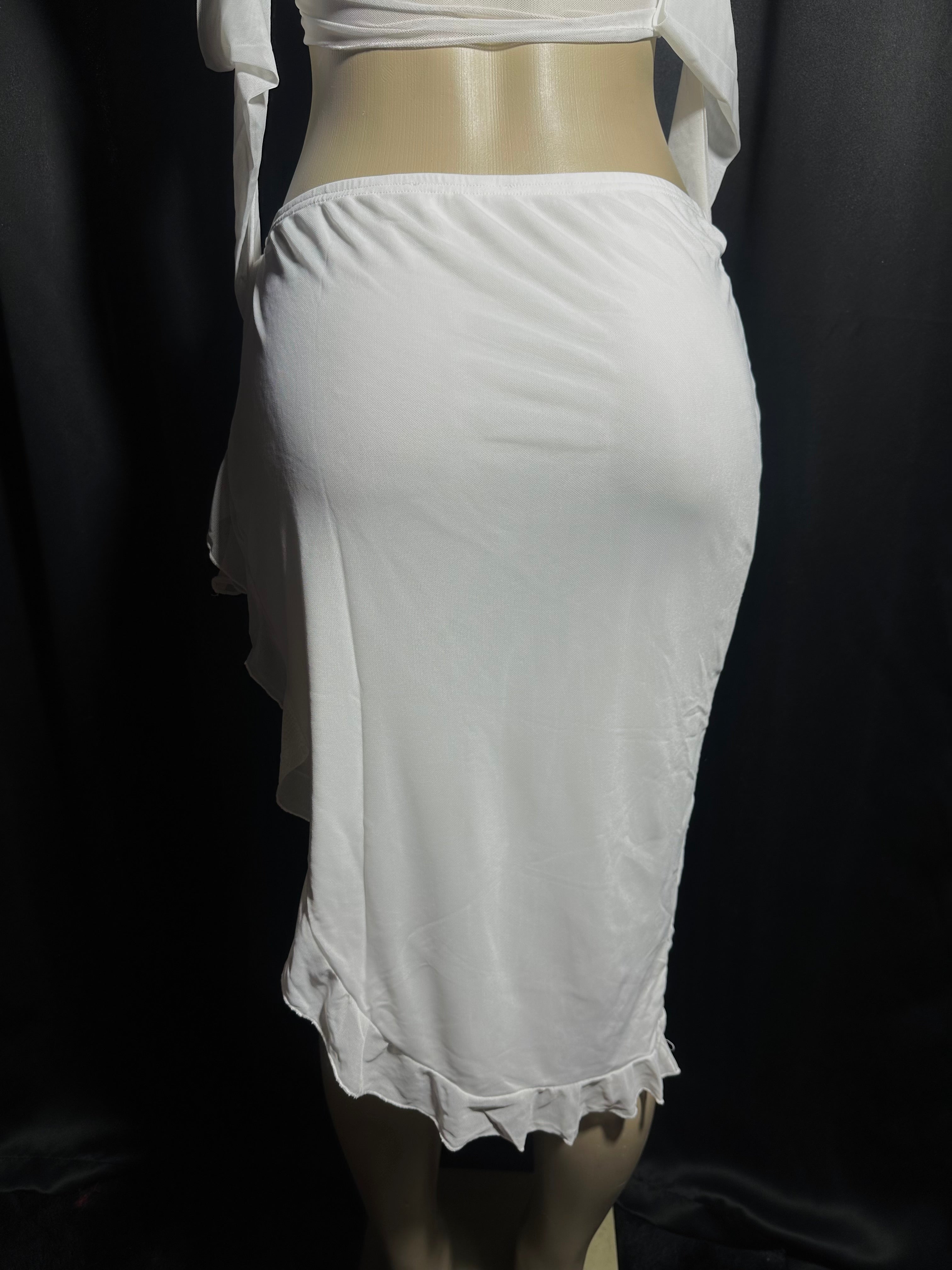 white cutesi skirt