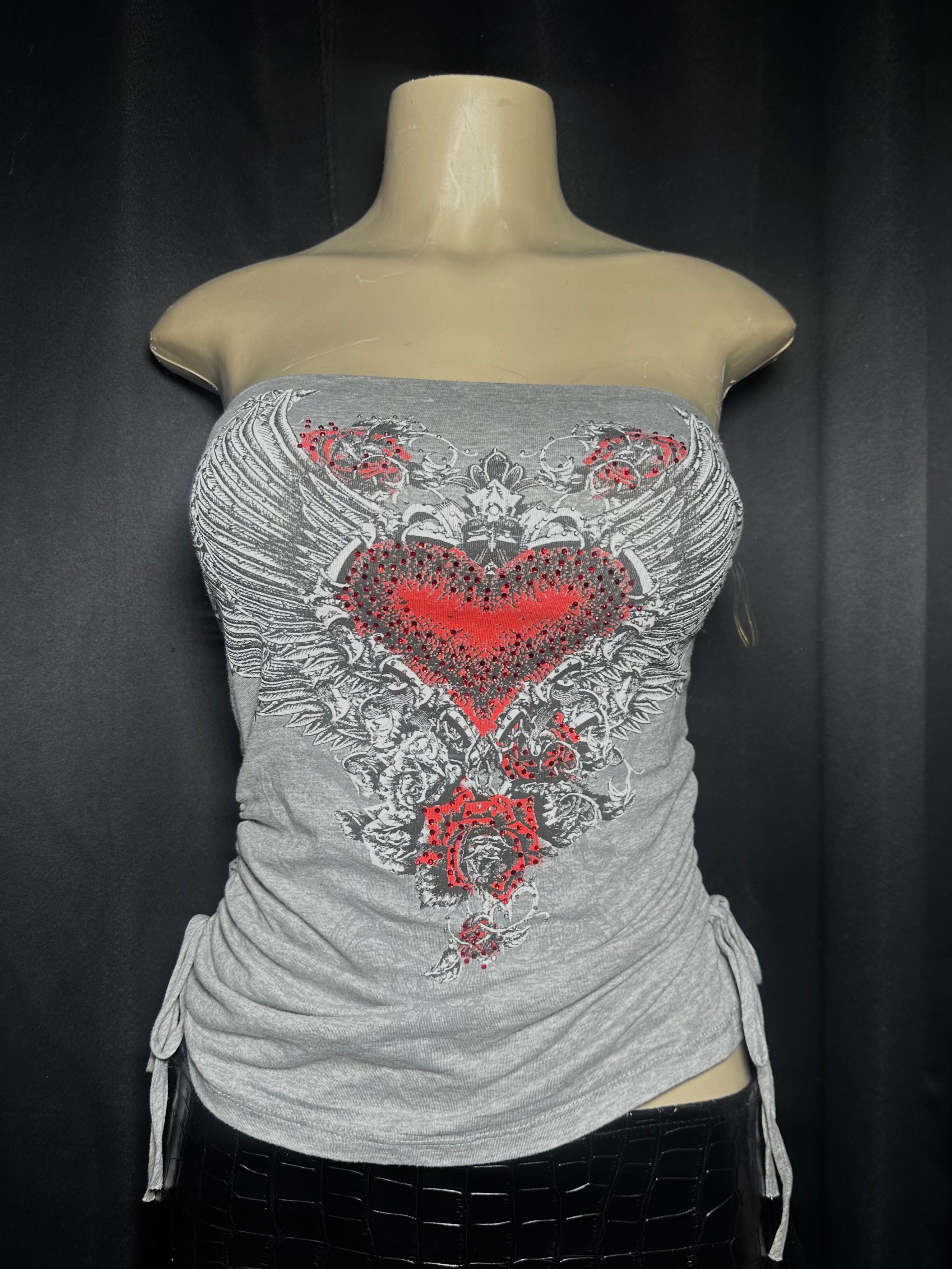 Heart grey top
