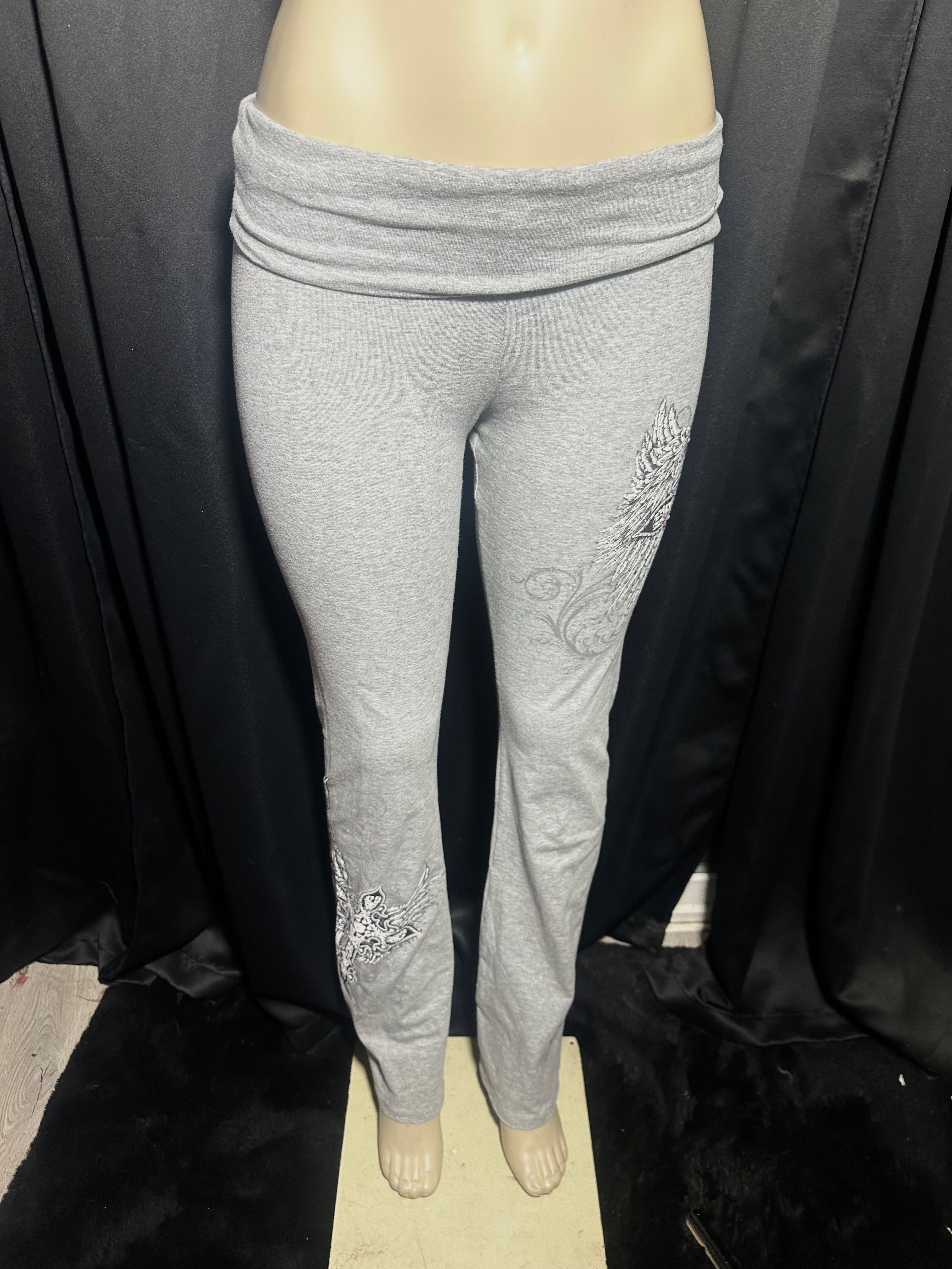 Double cross grey yoga pants