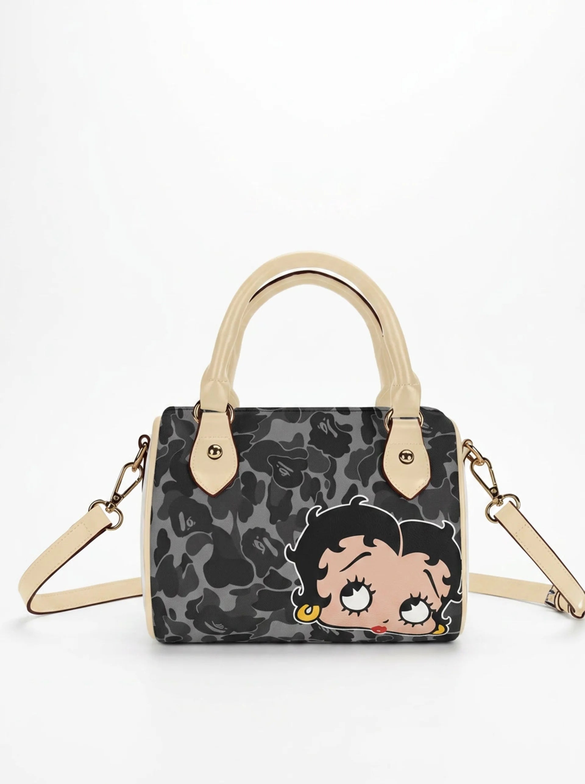 Betty Camo pillow bag